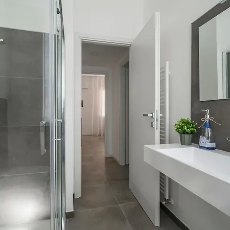 Dolcevita Tiberio * רימיני